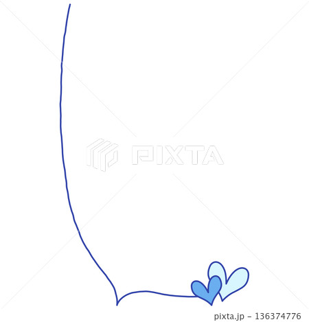 手書きの下向きの縦長線の吹き出し（ハート、青） 136374776