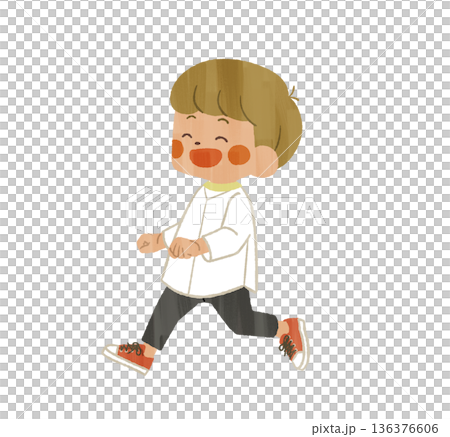 笑顔で走っている男の子-ガッシュ 136376606
