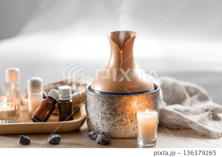 Spa composition with air humidifier and aroma oils. Spa composition with air humidifier and aroma oils. 136379265