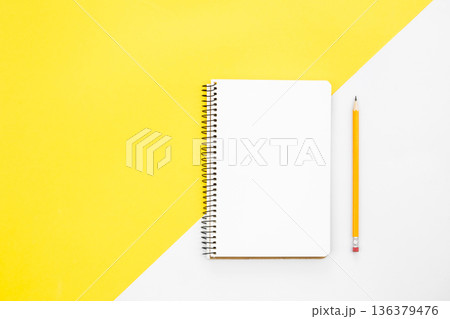 Blank notepad on colored background, flat lay. 136379476