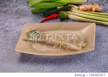 Raw mantis shrimps for cooking 136381477