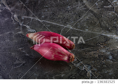 Raw purple ripe shallot onion 136381525