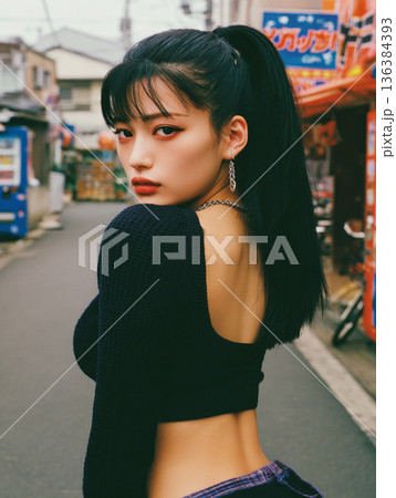 若い日本人女性のファッションポートレート 136384393