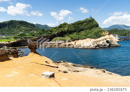 Beautiful view of the Yehliu Geopark. Yehliu is a cape located in Wanli, New Taipei City, Taiwan. 136385873