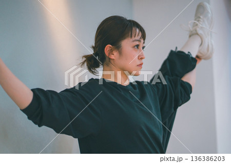 dance practice dance practice 136386203