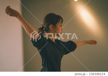 dance practice dance practice 136386224