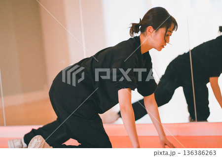 dance practice dance practice 136386263