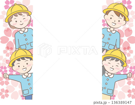 桜と園服の子供たちのフレーム　入園　卒園 136389147