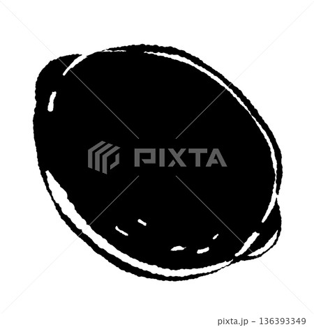 手書き風タッチの丸ごとレモンのモノクロイラスト 素朴な雰囲気のシルエット素材 136393349