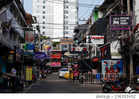 タイ パタヤ 午前中のLKメトロ タイ パタヤ 午前中のLKメトロ 136393432