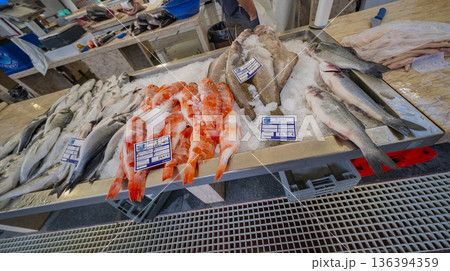 Praca do Peixe Fish Market, Funchal 136394359
