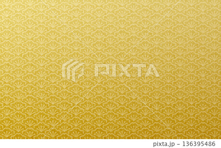 シームレスなゴールド和柄パターン。桜青海波模様。 136395486