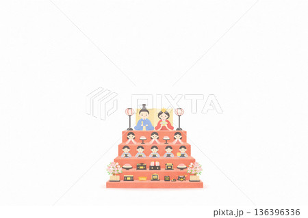 ひな祭り・桃の節句：波紋が広がる雨の日の桃風景 136396336