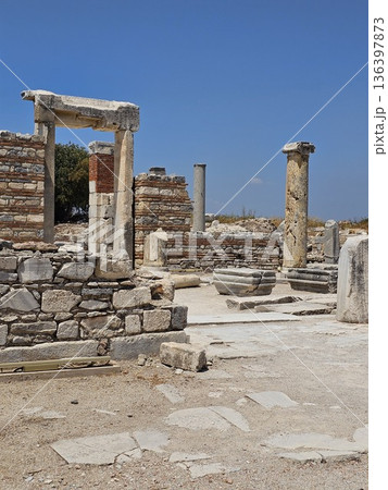 Ancient Ephesus, ruins in Turkey, ruins of the Ancient Roman and Ancient Greek empires, Selcuk, Izmir province Ancient Ephesus, ruins in Turkey, ruins of the Ancient Roman and Ancient Greek empires, Selcuk, Izmir province 136397873