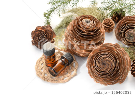 精油とシダーローズ 136402055