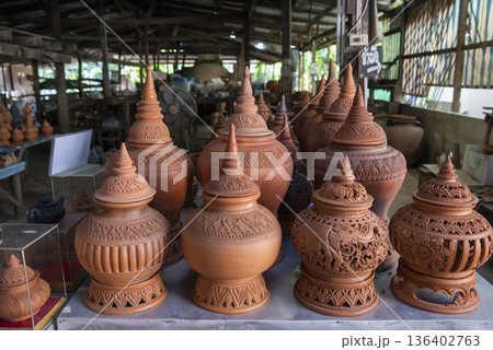 THAILAND NONTHABURI PAK KRET KO KRET POTTERY 136402763