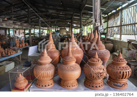 THAILAND NONTHABURI PAK KRET KO KRET POTTERY THAILAND NONTHABURI PAK KRET KO KRET POTTERY 136402764