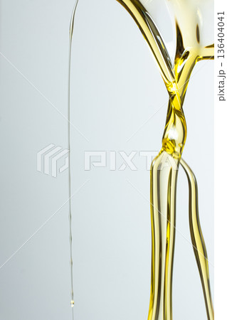 Abstract oil splashes and drips for luxury design Abstract oil splashes and drips for luxury design 136404041