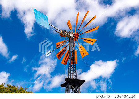 神奈川県横浜市 港の見える丘公園、フランス山地区に残る風車 神奈川県横浜市 港の見える丘公園、フランス山地区に残る風車 136404314