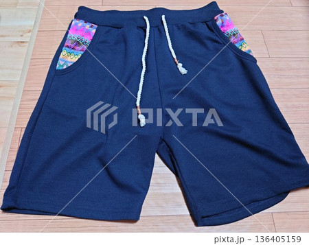 ハーフパンツ 136405159