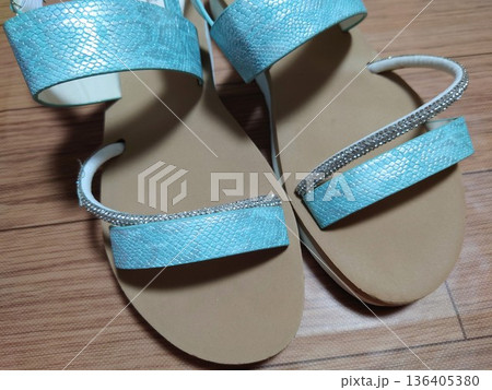 サンダル 136405380