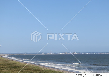 恋問海岸 136405702