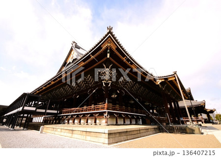 京都府　東本願寺・阿弥陀堂（重要文化財） 京都市 下京区 常葉町　2022年2月 136407215