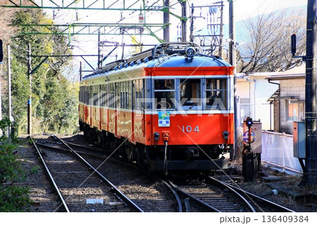 冬の箱根を征く… 箱根登山鉄道 モハ1形・2形 冬の箱根を征く… 箱根登山鉄道 モハ1形・2形 136409384