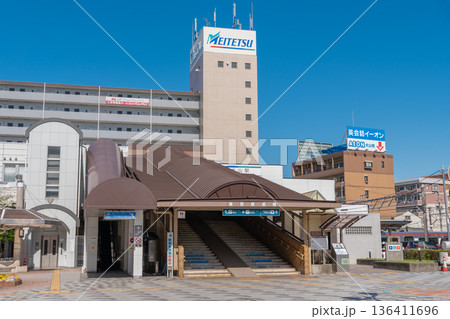 駅前風景　犬山駅 136411696
