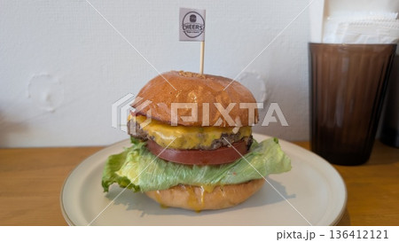 おしゃれなハンバーガー おしゃれなハンバーガー 136412121