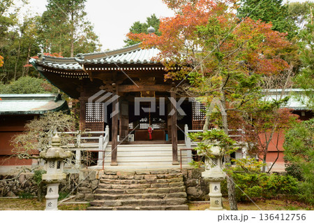 第82番札所 青峰山 千手院 根香寺(本堂)　【香川県高松市中山町】 136412756
