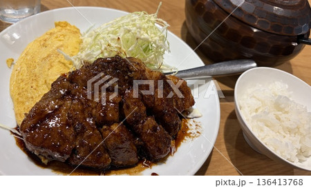 トンテキ定食 トンテキ定食 136413768