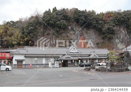 「荒城の月」岡城の玄関口 JR豊肥本線 豊後竹田駅 「荒城の月」岡城の玄関口 JR豊肥本線 豊後竹田駅 136414439