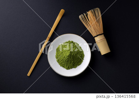 日本の伝統文化を感じさせる抹茶粉末 136415568