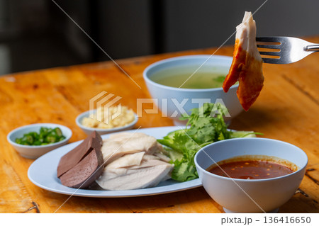 Thai Hainanese Chicken Rice with Crispy Chicken and Dipping Sauce Thai Hainanese Chicken Rice with Crispy Chicken and Dipping Sauce 136416650