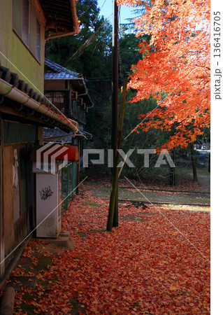 観光地の古い売店 観光地の古い売店 136416705