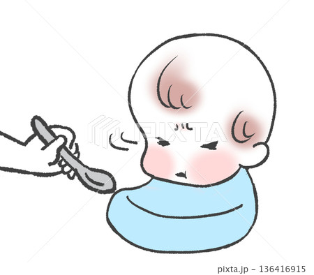 食事中イヤイヤをする赤ちゃん 136416915