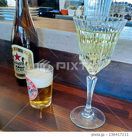 ランチのお酒 ランチのお酒 136417211