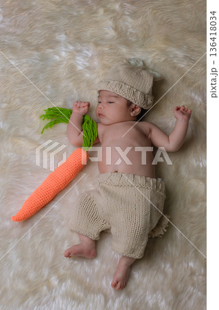 Newborn sleeping. Newborn Babies Sleep in Bed. Newborn sleeping. Newborn Babies Sleep in Bed. 136418034