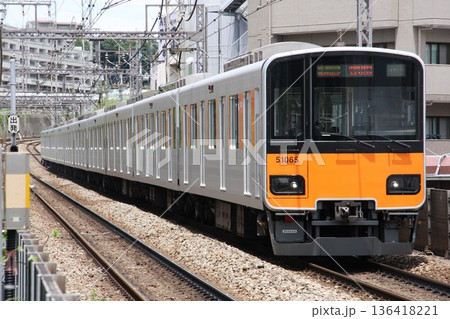 201506　東武鉄道　50000系　50050型　51065　田園都市線　あざみ野 136418221