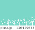 シンプルな木のイラスト 136419633