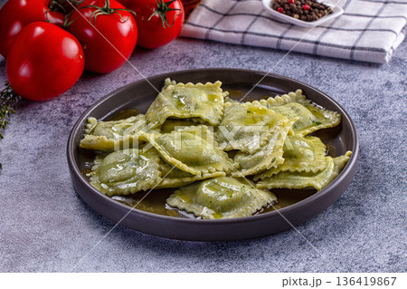 Italian dumplings ravioli with spinach Italian dumplings ravioli with spinach 136419867