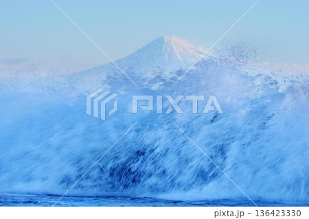 御前崎から望む富士山 136423330