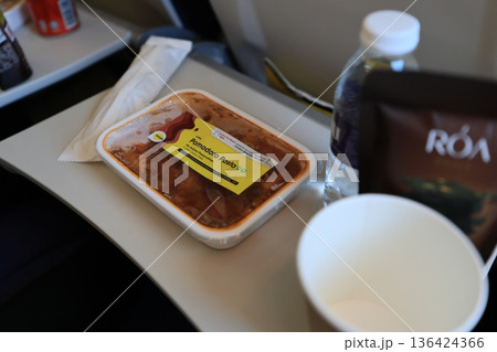 機内食 136424366