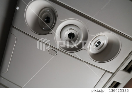 空調吹出口 136425586