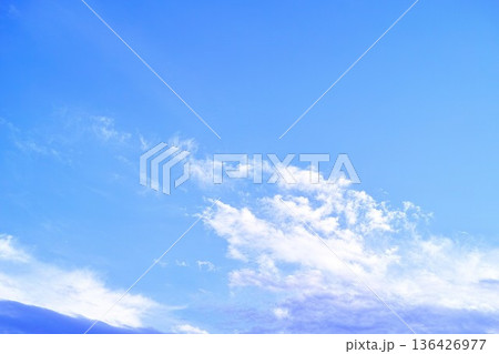 青空と雲イメージ 136426977