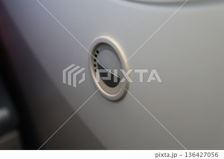 電致変色窓 電致変色窓 136427056