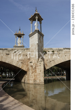 Bridge of the Sea. 136431486