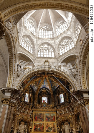 Main chapel and Gothic dome. Main chapel and Gothic dome. 136431538