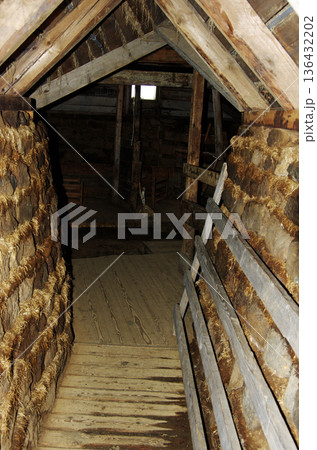 アウルバイル野外博物館の石と木造の倉庫 アウルバイル野外博物館の石と木造の倉庫 136432202